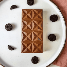 Load image into Gallery viewer, Cookies and Cream Stuffed Slabb