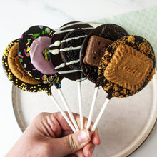 Load image into Gallery viewer, Vegan Biscuit Letterbox Lollipop Set
